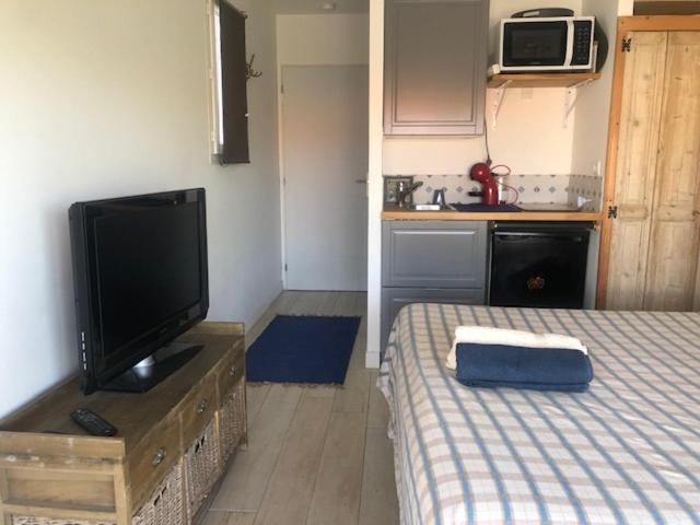 Ma Cabane De Pecheur Pieds Dans L'Eau - Lit Queen Size 滨海圣芒德里耶 外观 照片